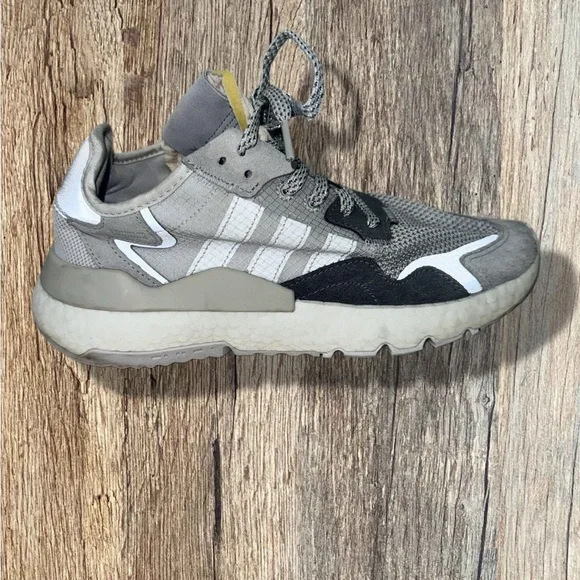 adidas nite jogger sneakers in gray - size 8 - Picture 3 of 13
